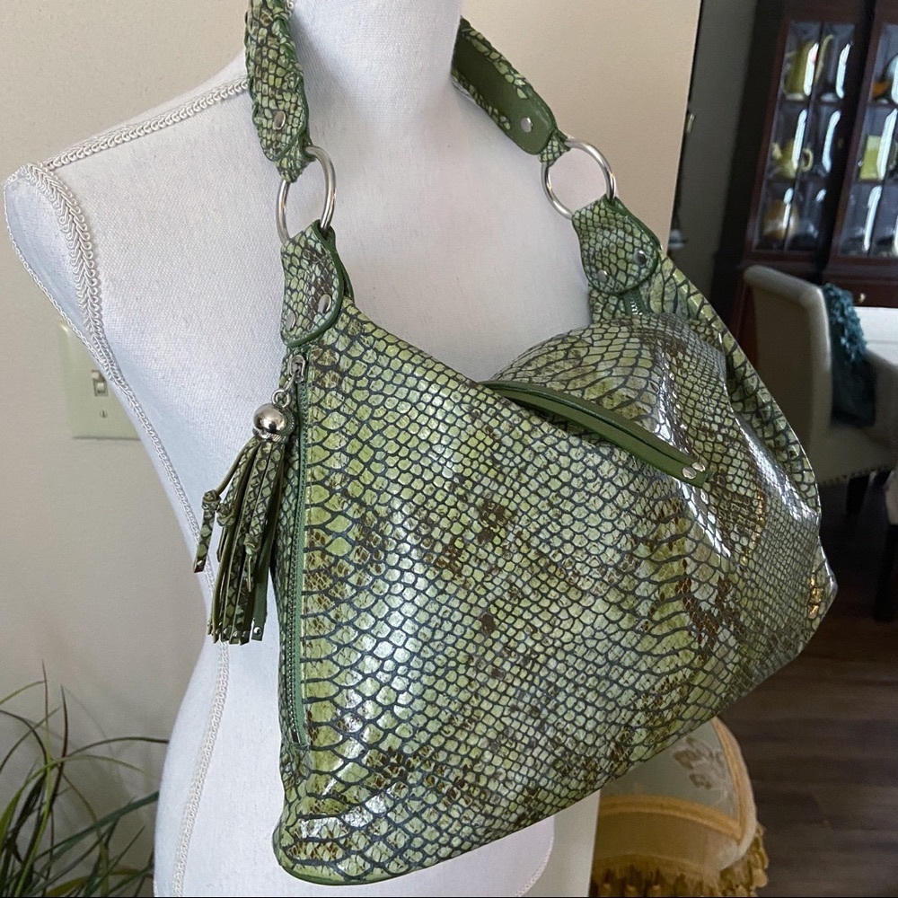 Chez Fine Leather Goods Purse
